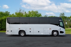40 Passenger Deluxe Coach Bus