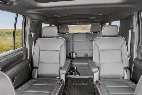 5 Passenger Luxury SUV 5 Passenger Luxury SUV